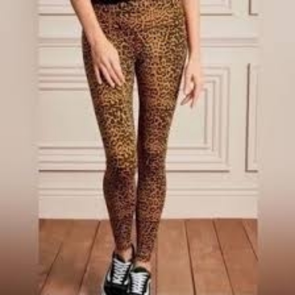 Stella & Dot Animal Print Leggings S